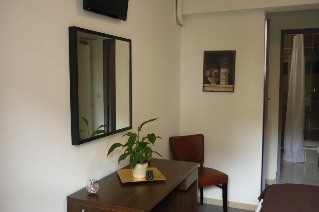 L'Hospitalet Saint Charles Hotel Montpellier Room photo