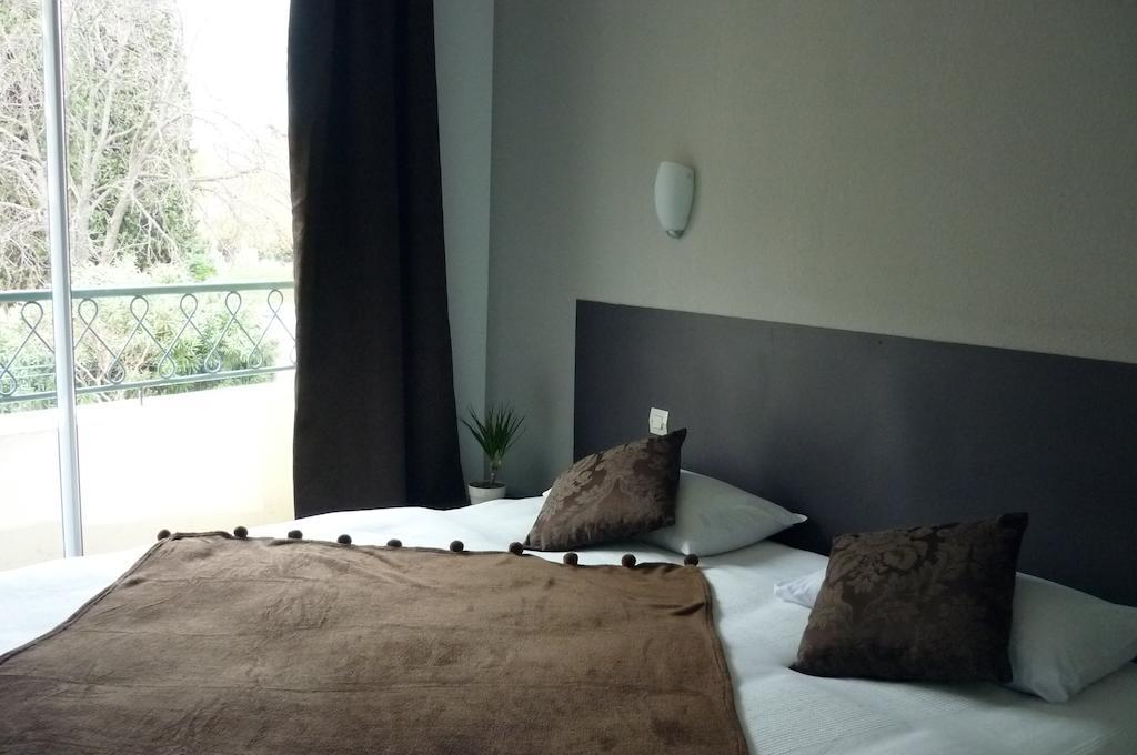 L'Hospitalet Saint Charles Hotel Montpellier Room photo
